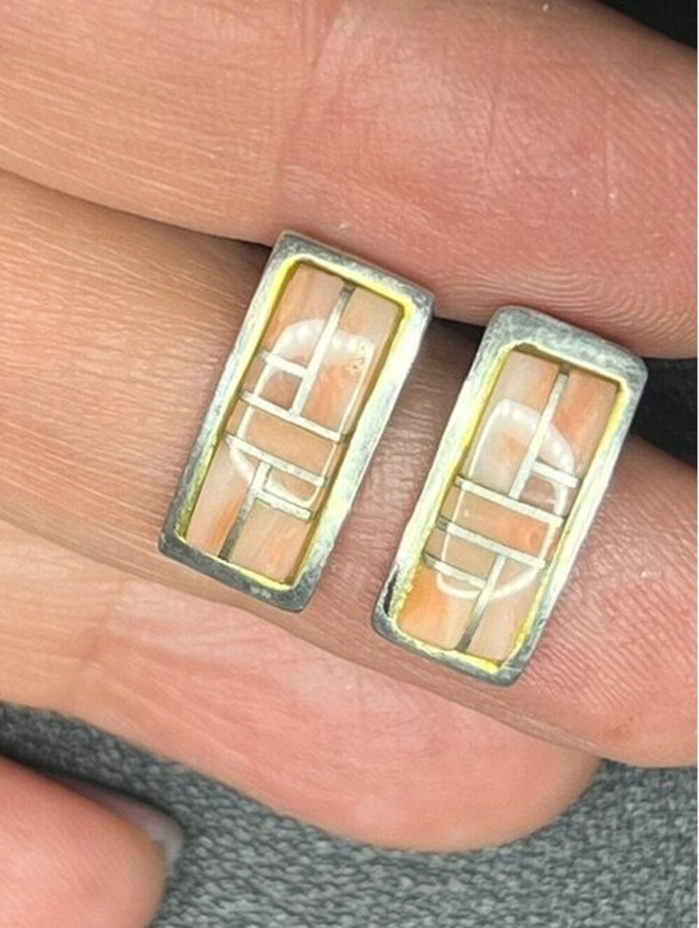 B7305 VTG Southwestern Inlay Earrings Sterling Silver *Unmarked .7" Spiny Oyster
